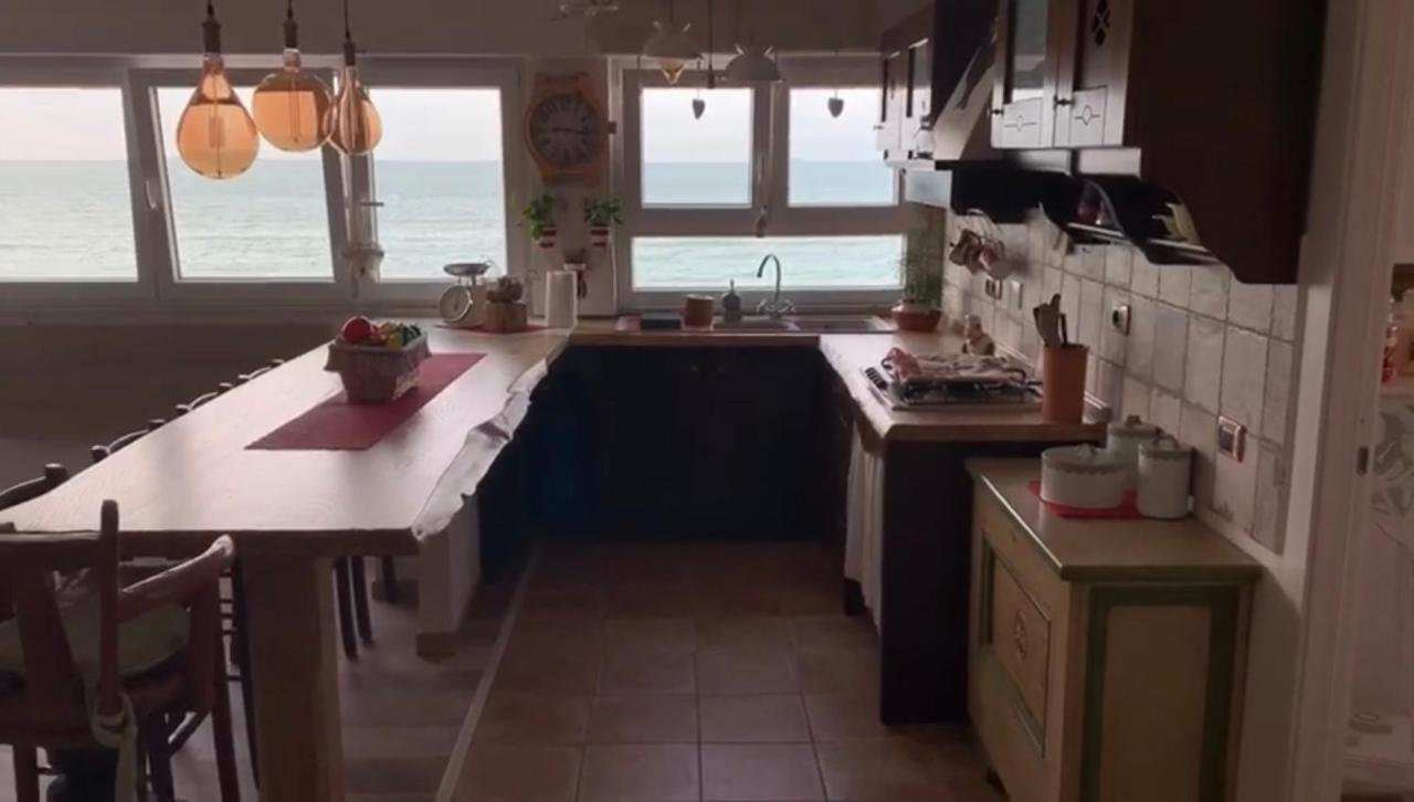 Roma Meraviglioso Attico Sul Mare Ladispoli Exterior foto