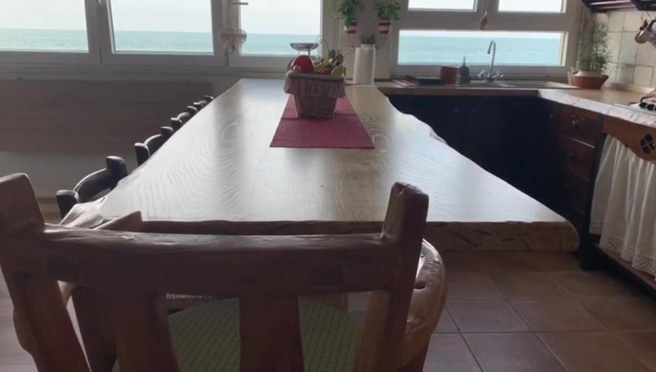Roma Meraviglioso Attico Sul Mare Ladispoli Exterior foto